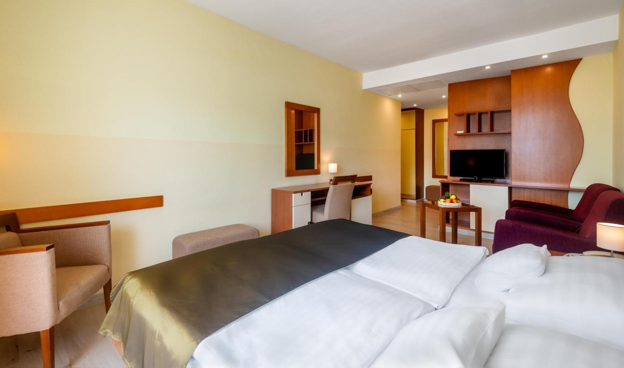 Hunguest Hotel Sun Resort Herceg Novi Exterior foto